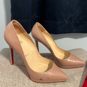 Louboutin Pumps